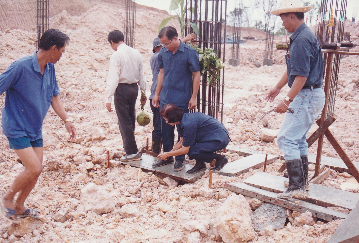 อาคารหลัก